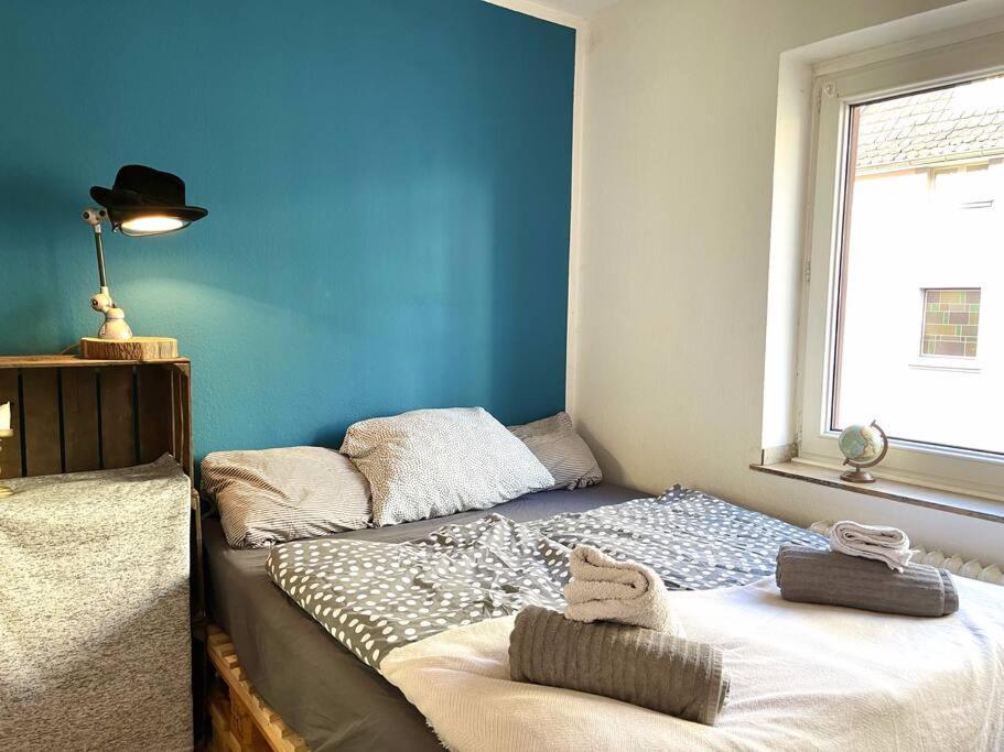 - Chilliges Zimmer In Dusseldorf Mit Balkon & Kuche; Big Tv And Bed - Ngoại thất bức ảnh
